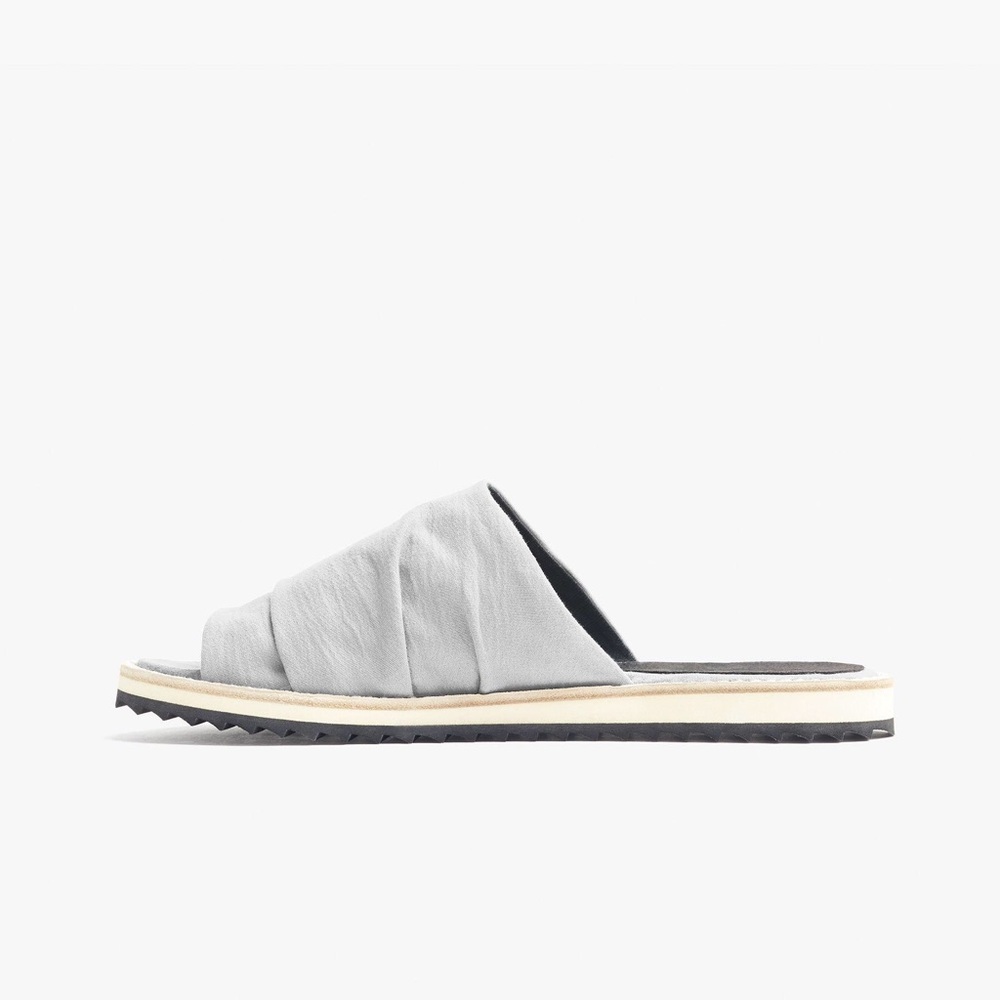 James Perse WORN ONCE linen sandals